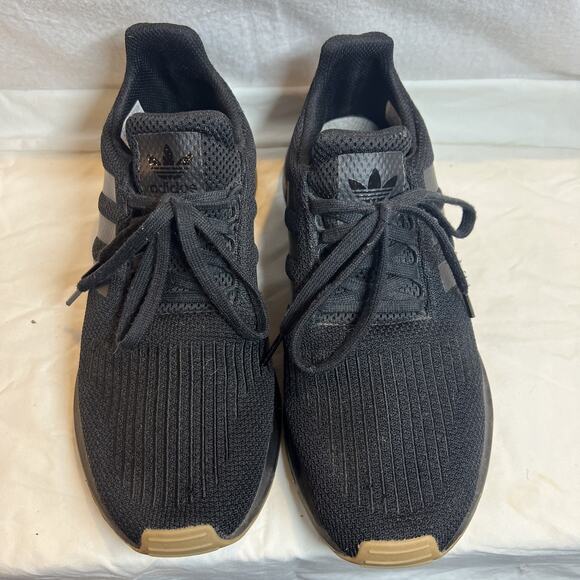 Adidas Swift Run Black Gum Running Training, size 10.5 main image 9
